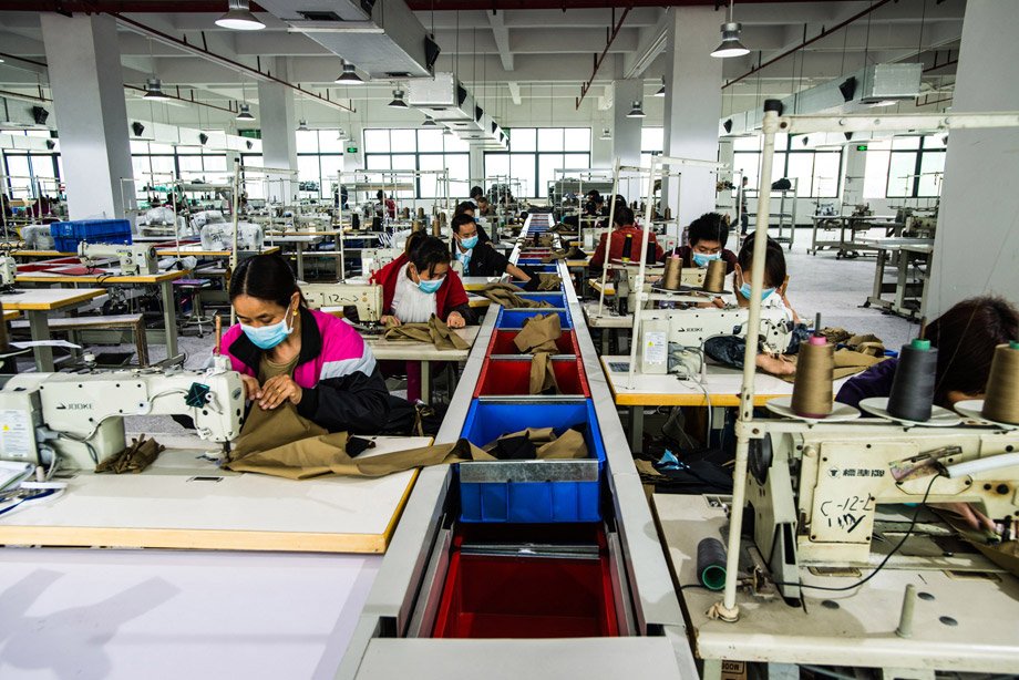 Hong Kong Clothing Exporters Most Upbeat on Outlook, Though Electronics Boom Leaves Apparel Trailing