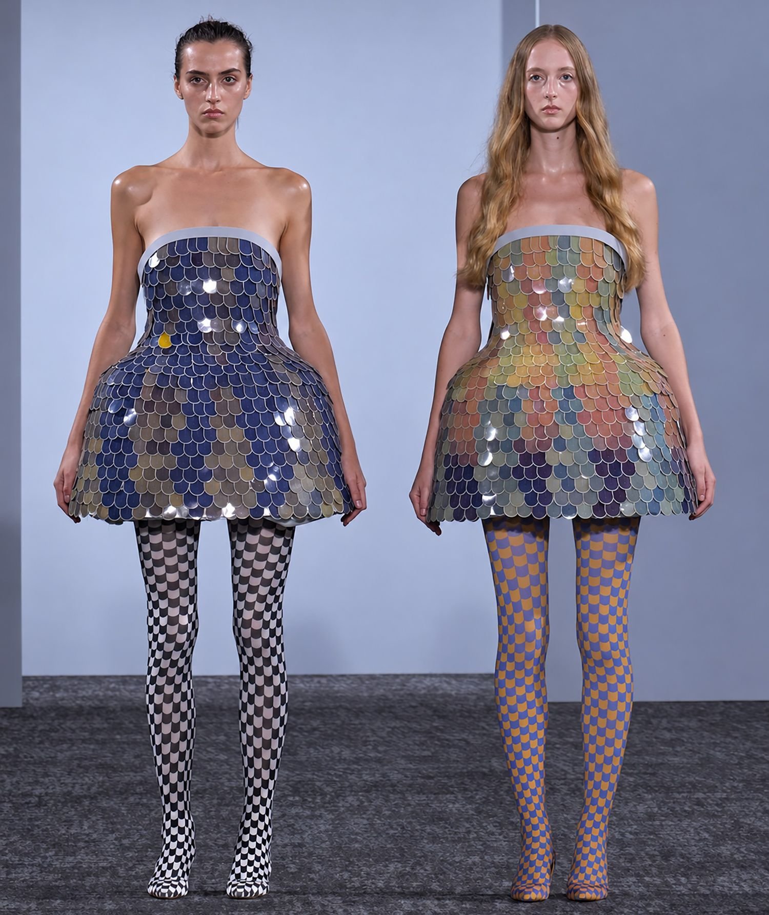 E Ink, ANREALAGE Debut Color-Changing Dresses at Paris Fashion Week