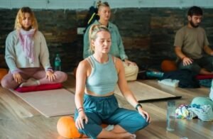Global Yoga Clothing Market Reshapes Around Performance, Sustainability and Sourcing yoga